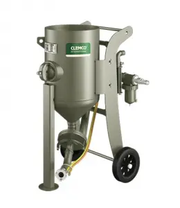 Clemco Абразивоструйный аппарат SCW-1028 и SCW-1638