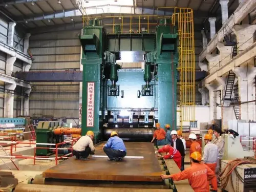 Листоправильная машина EZW43T